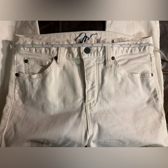 Miracle Body Jeans - Picture 7 of 9